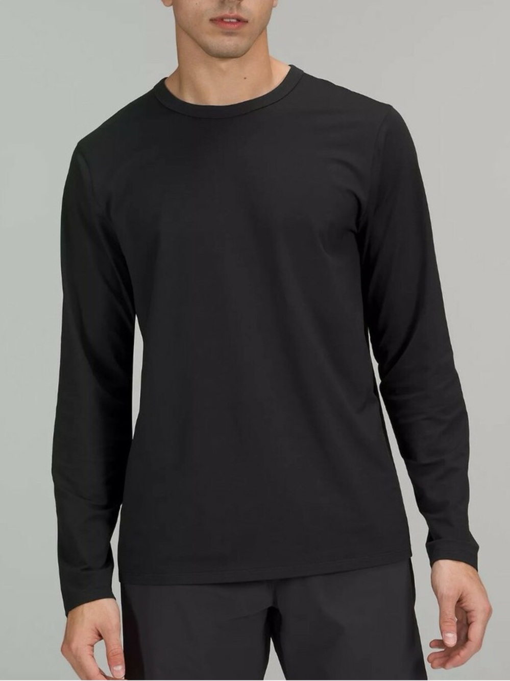 lululemon athletica Men's Fundamental Long Sleeve Crew Shirt Black Size M